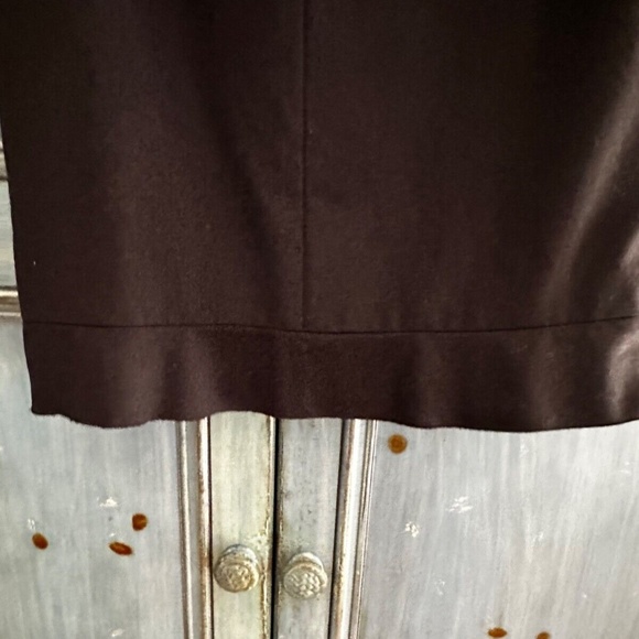 Authentic Chanel straight wool/cashmere skirt size 40 Made in France - Picture 4 of 8